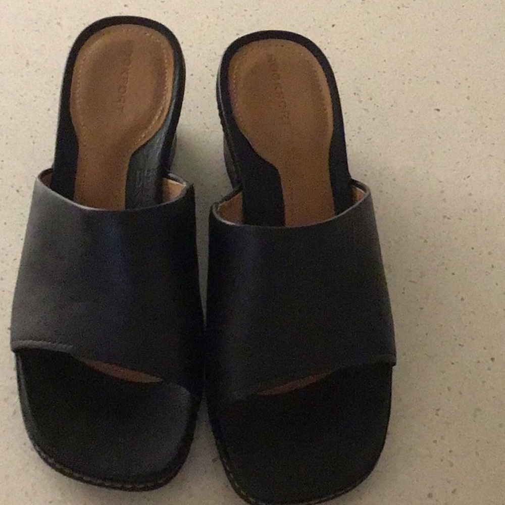 Rockport Bailor Black Leather Wedge